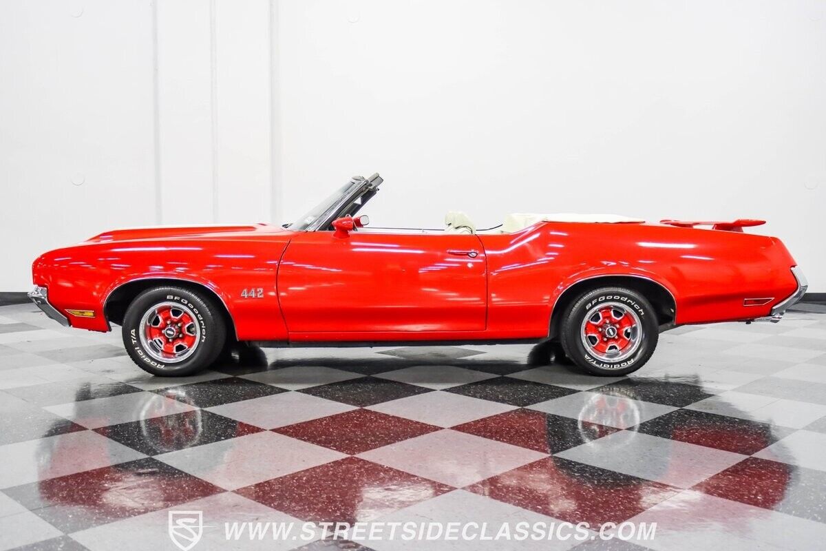 Oldsmobile-Cutlass-Cabriolet-1971-Red-White-108442-2