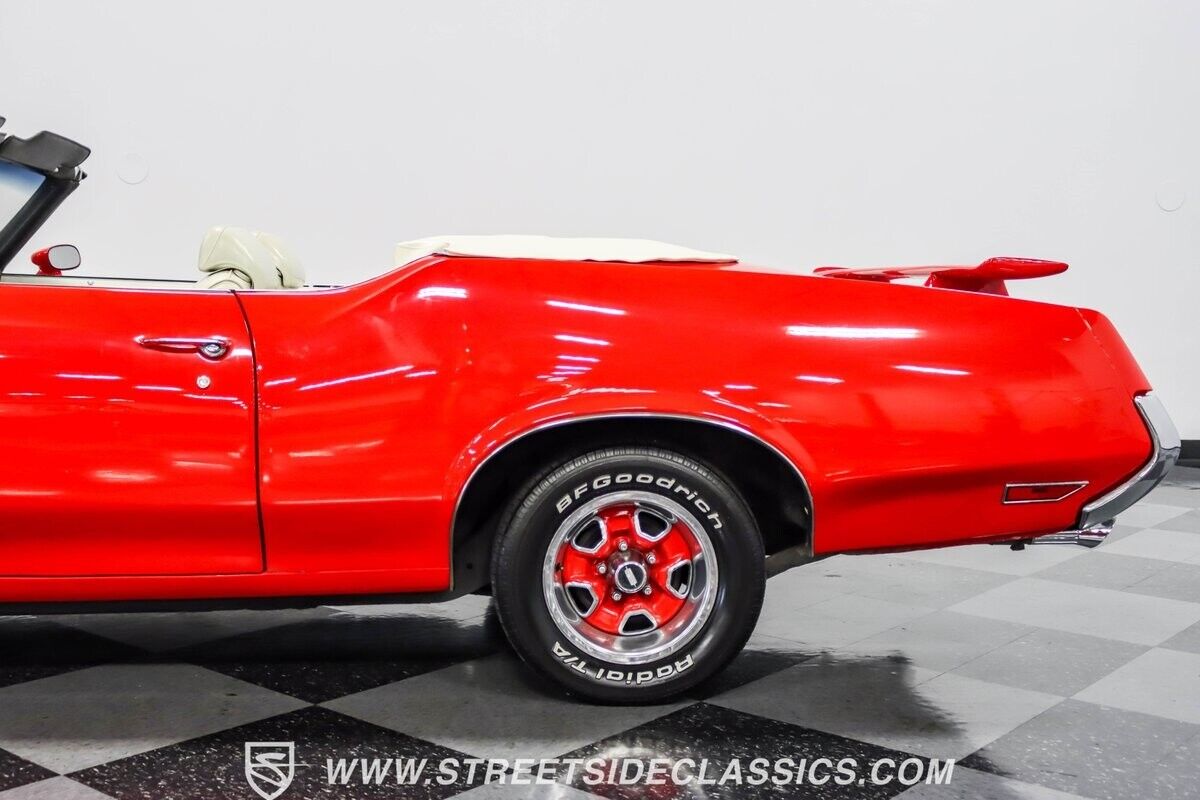 Oldsmobile-Cutlass-Cabriolet-1971-Red-White-108442-8