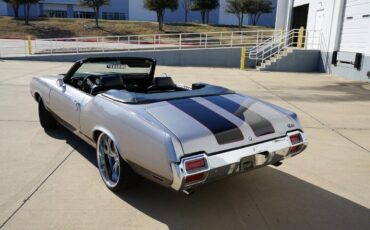 Oldsmobile-Cutlass-Cabriolet-1971-Silver-Black-30758-3