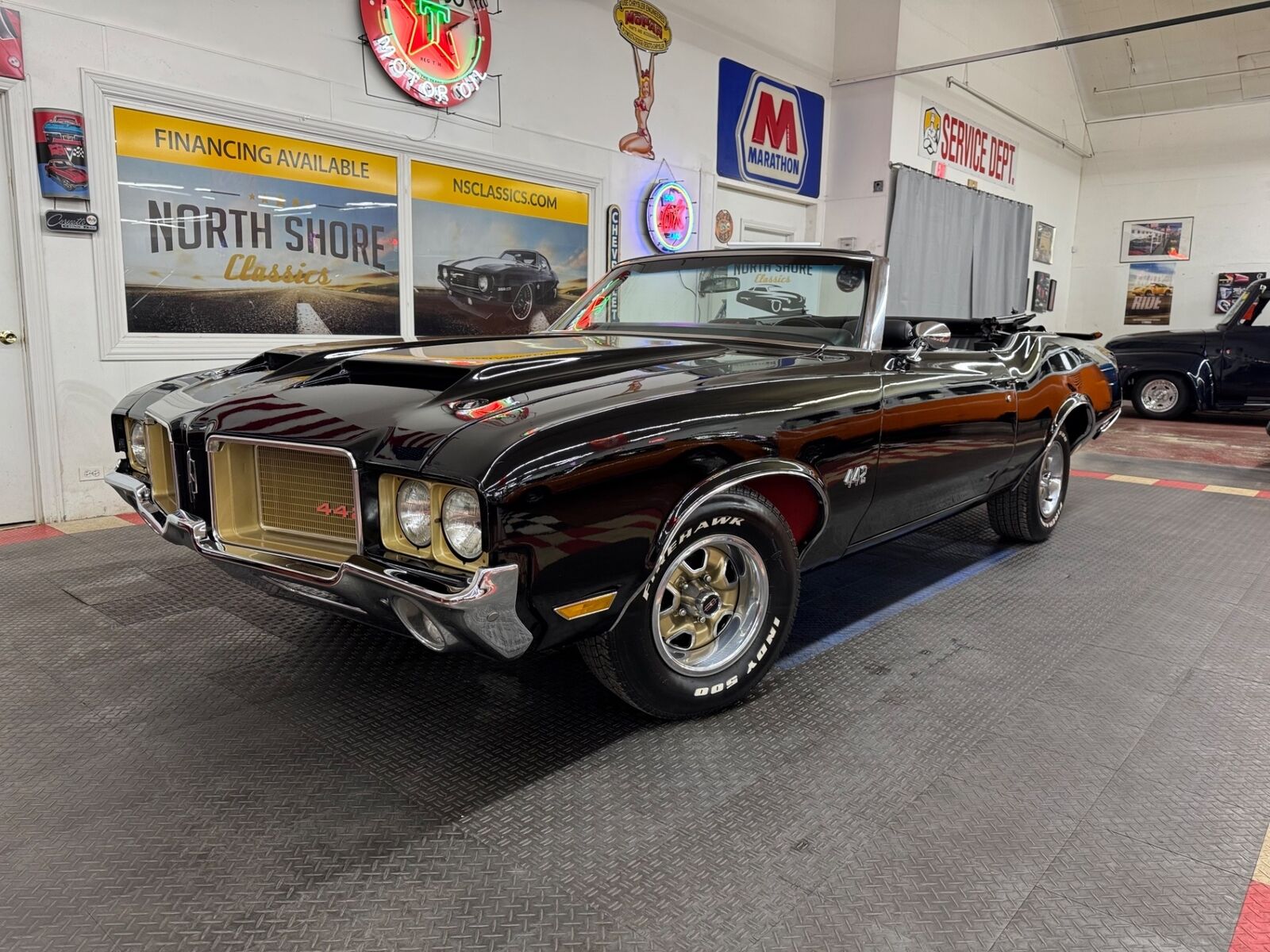 Oldsmobile-Cutlass-Cabriolet-1972-Black-Black-85070-1