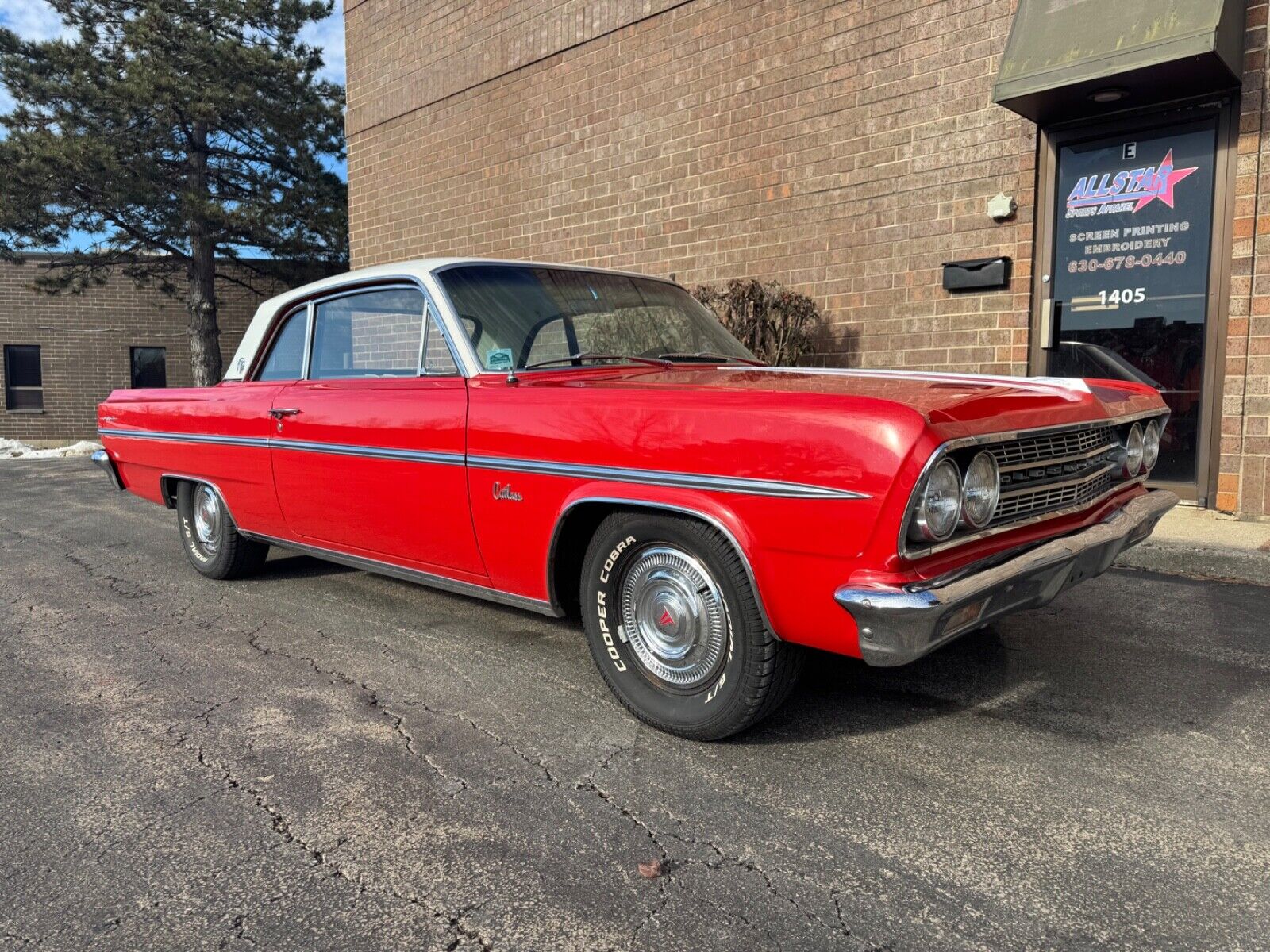 Oldsmobile-Cutlass-Coupe-1963-Red-116834-10