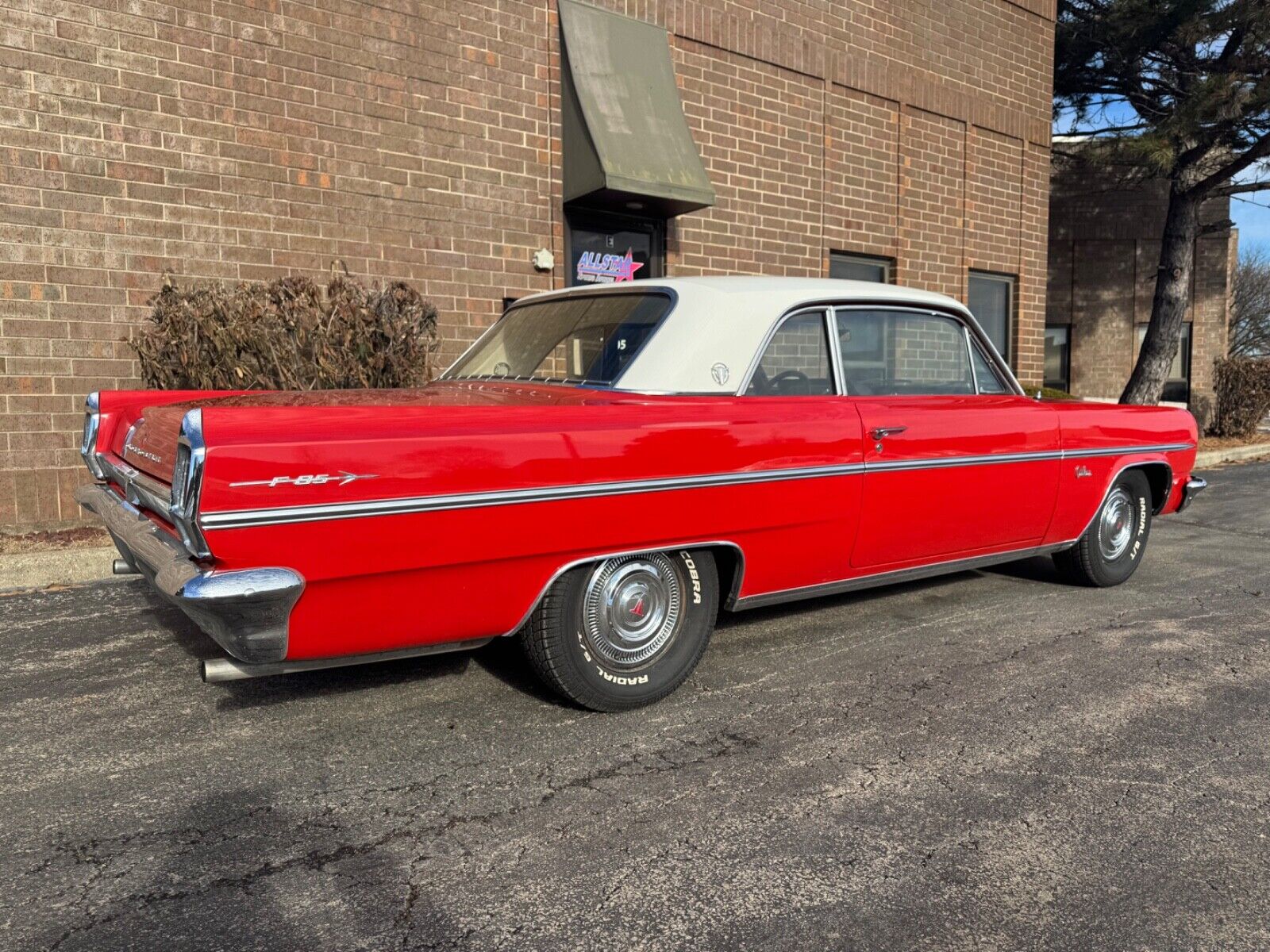 Oldsmobile-Cutlass-Coupe-1963-Red-116834-12