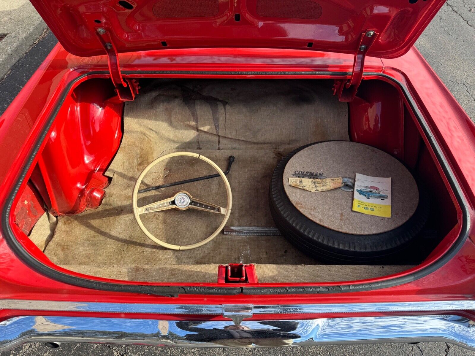 Oldsmobile-Cutlass-Coupe-1963-Red-116834-22