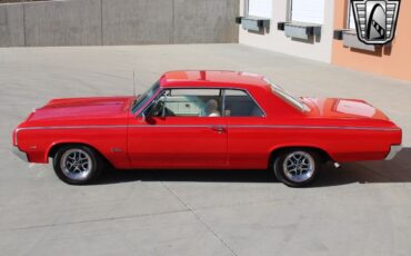 Oldsmobile-Cutlass-Coupe-1964-Red-White-90564-9