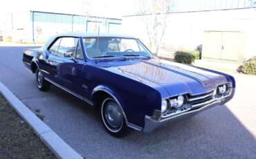 Oldsmobile-Cutlass-Coupe-1967-Blue-White-96802-5