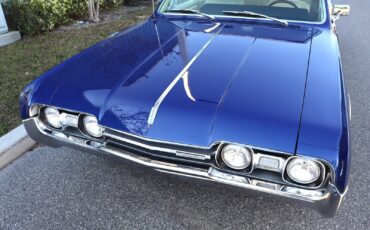 Oldsmobile-Cutlass-Coupe-1967-Blue-White-96802-6