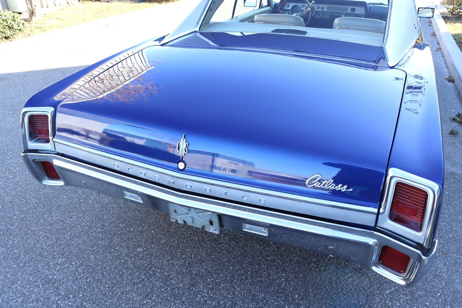 Oldsmobile-Cutlass-Coupe-1967-Blue-White-96802-9