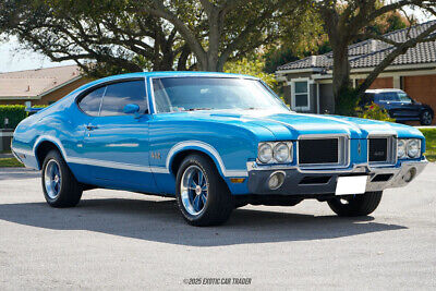 Oldsmobile-Cutlass-Coupe-1971-White-Gray-133180-11