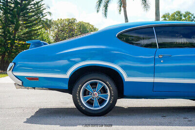 Oldsmobile-Cutlass-Coupe-1971-White-Gray-133180-9