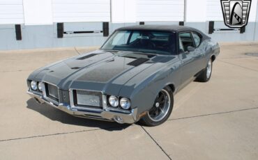 Oldsmobile-Cutlass-Coupe-1972-Gray-Black-488-2