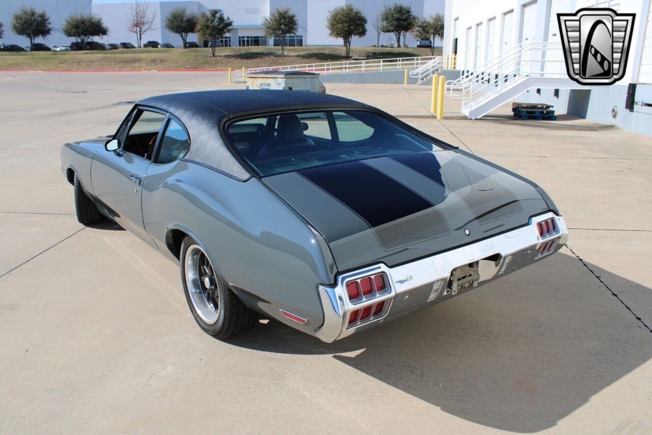 Oldsmobile-Cutlass-Coupe-1972-Gray-Black-488-5