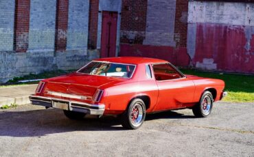 Oldsmobile-Cutlass-Coupe-1974-Red-Red-8047-10