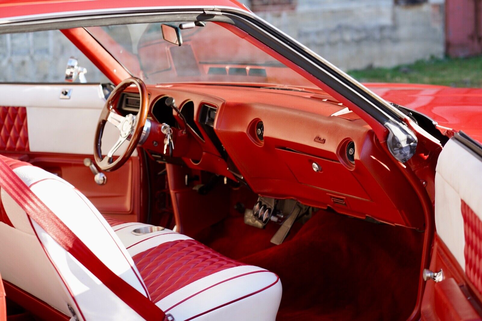 Oldsmobile-Cutlass-Coupe-1974-Red-Red-8047-23