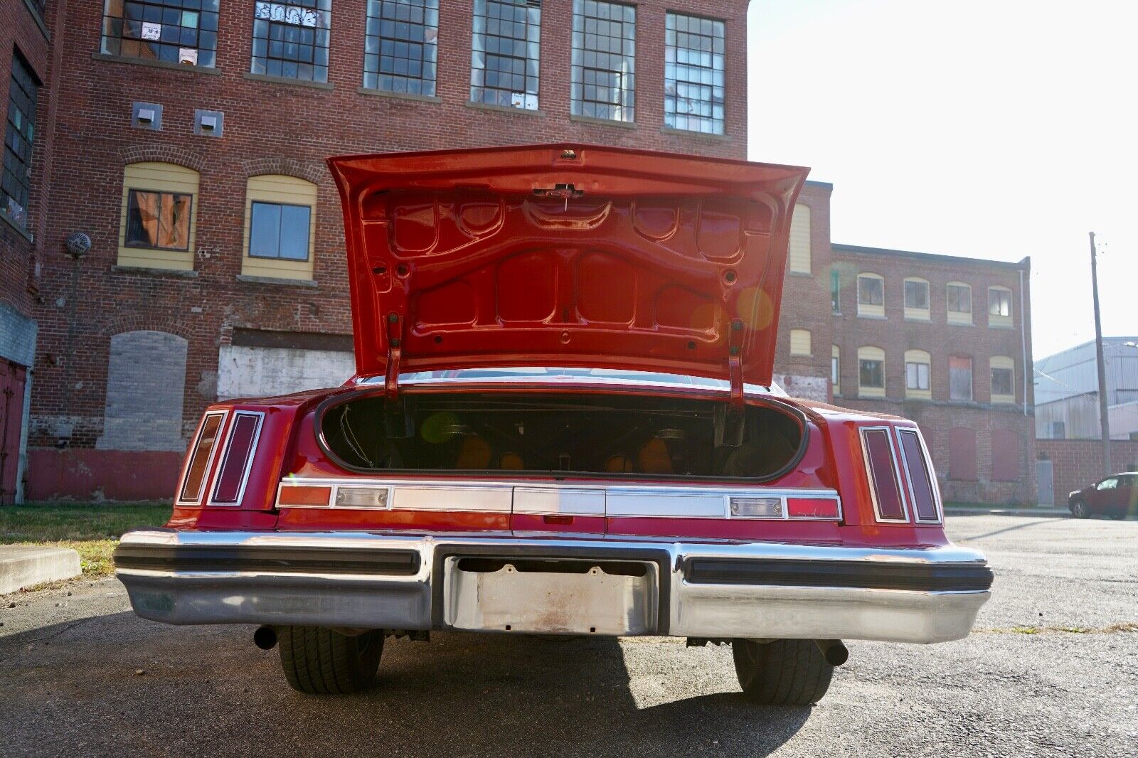 Oldsmobile-Cutlass-Coupe-1974-Red-Red-8047-37