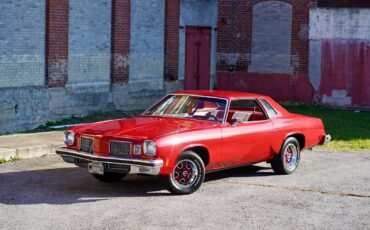 Oldsmobile Cutlass  year1}