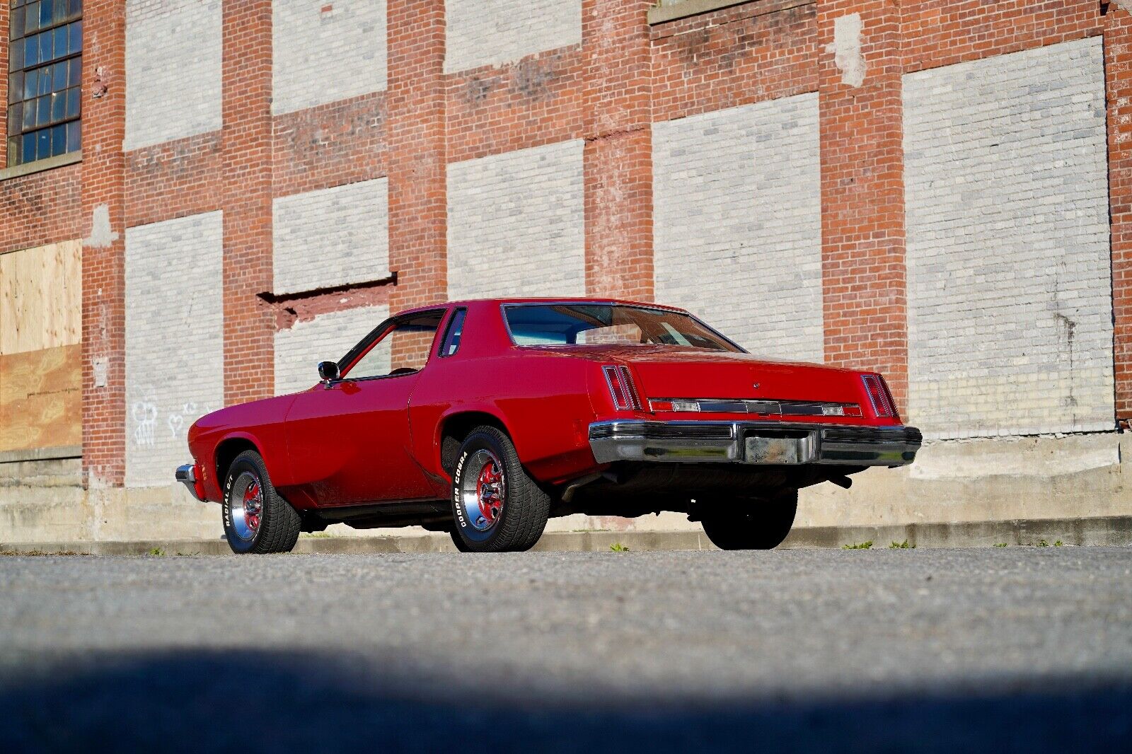 Oldsmobile-Cutlass-Coupe-1974-Red-Red-8047-4