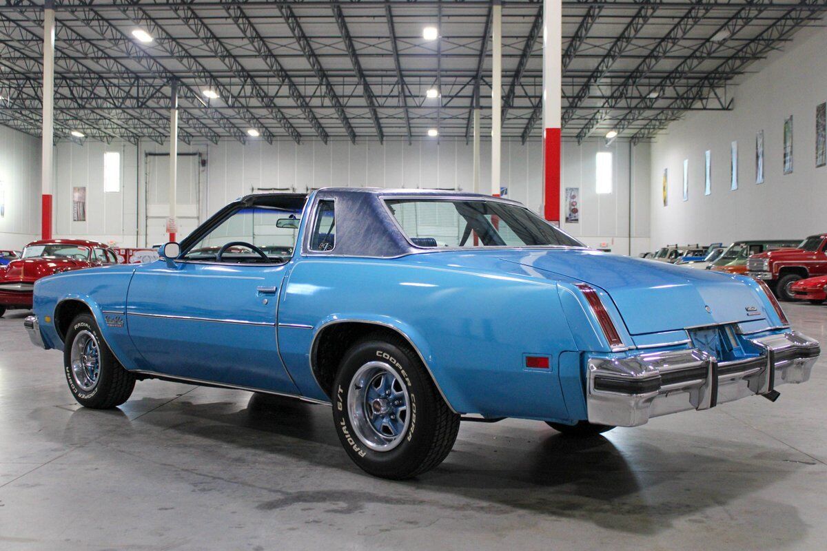 Oldsmobile-Cutlass-Coupe-1977-Blue-Blue-21404-2