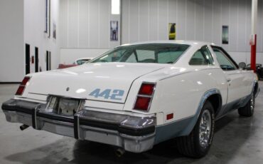 Oldsmobile-Cutlass-Coupe-1977-Blue-White-166379-6