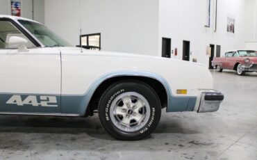 Oldsmobile-Cutlass-Coupe-1977-Blue-White-166379-9