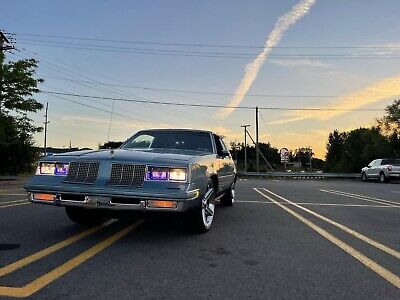 Oldsmobile-Cutlass-Coupe-1985-Blue-Blue-202777-1