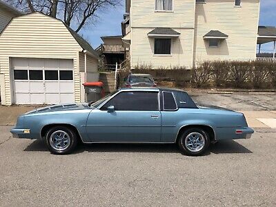 Oldsmobile-Cutlass-Coupe-1985-Blue-Blue-202777-3