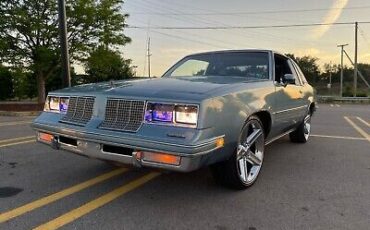 Oldsmobile Cutlass Coupe 1985