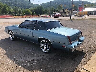 Oldsmobile-Cutlass-Coupe-1985-Blue-Blue-202777-5