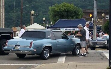 Oldsmobile-Cutlass-Coupe-1985-Blue-Blue-202777-9