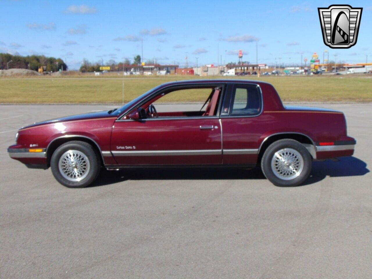 Oldsmobile-Cutlass-Coupe-1988-Burgundy-Burgundy-101175-4