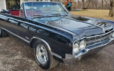 Oldsmobile-Cutlass-convertible-1965-black-160932-15