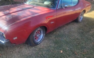 Oldsmobile-Cutlass-coupe-1968-red-110240