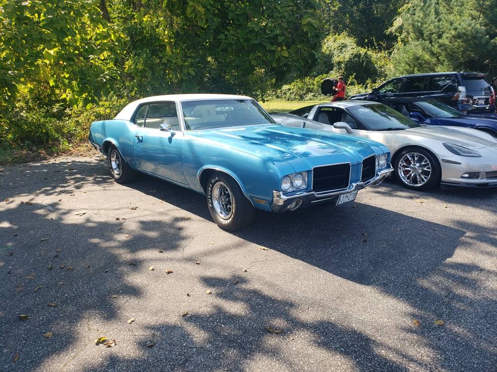 Oldsmobile-Cutlass-supreme-1971-blue-41843-1