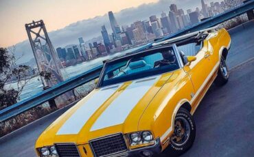 Oldsmobile-Cutlass-supreme-1972-yellow-59546