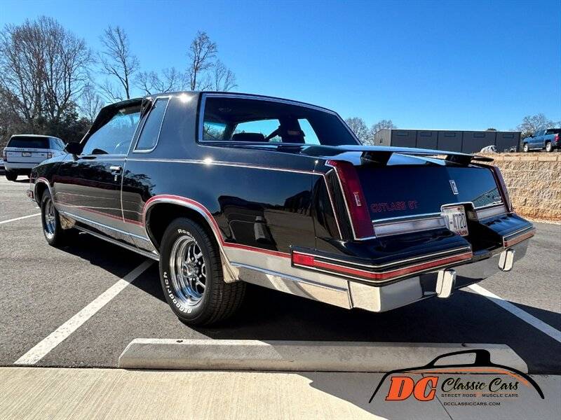 Oldsmobile-Cutlass-supreme-classic-1988-black-102632-8