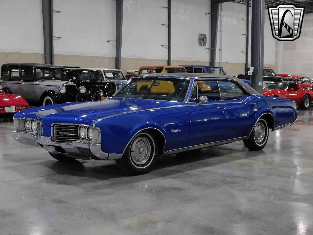 Oldsmobile-Delmont-Berline-1968-Blue-Blue-92008-2