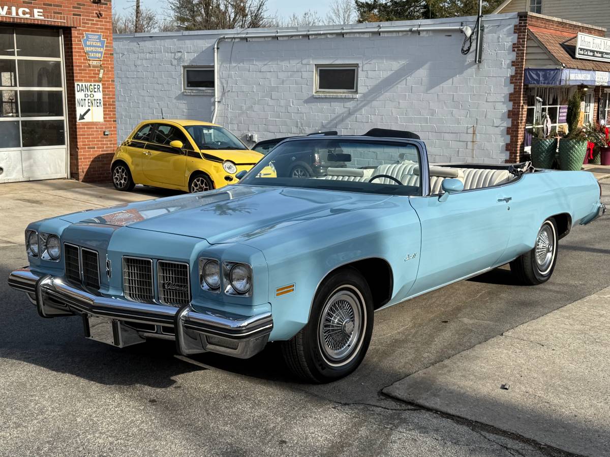 Oldsmobile-Delta-88-royale-1975-blue-83686-13