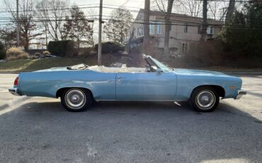 Oldsmobile-Delta-88-royale-1975-blue-83686-3