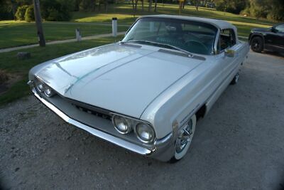 Oldsmobile Dynamic 88 convertible Coupe 1961 à vendre