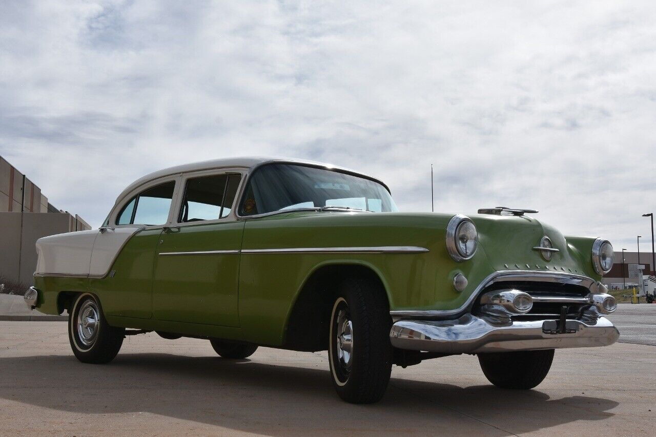 Oldsmobile-Eighty-Eight-1954-Green-Green-83547-8