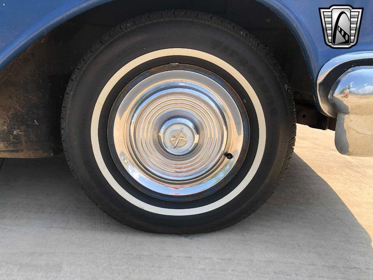 Oldsmobile-Eighty-Eight-1955-Blue-Blue-107486-2