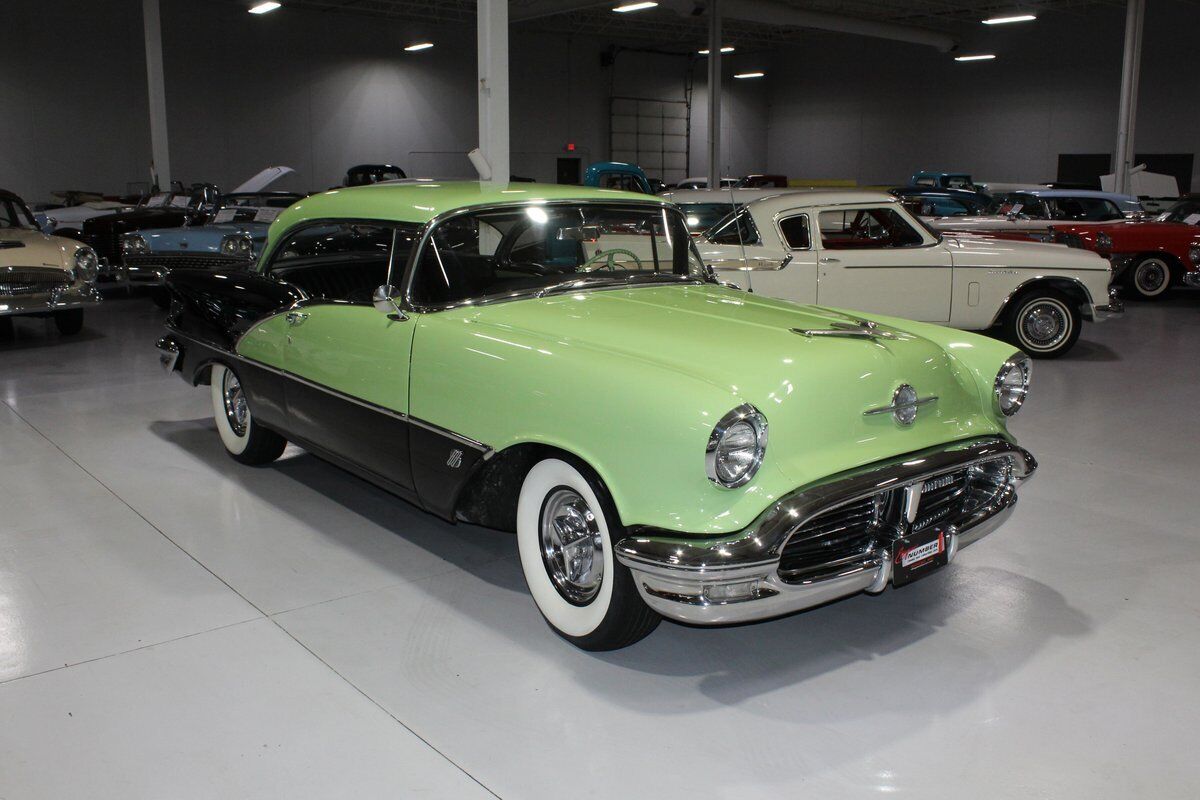 Oldsmobile-Eighty-Eight-1956-Black-Black-104369-14