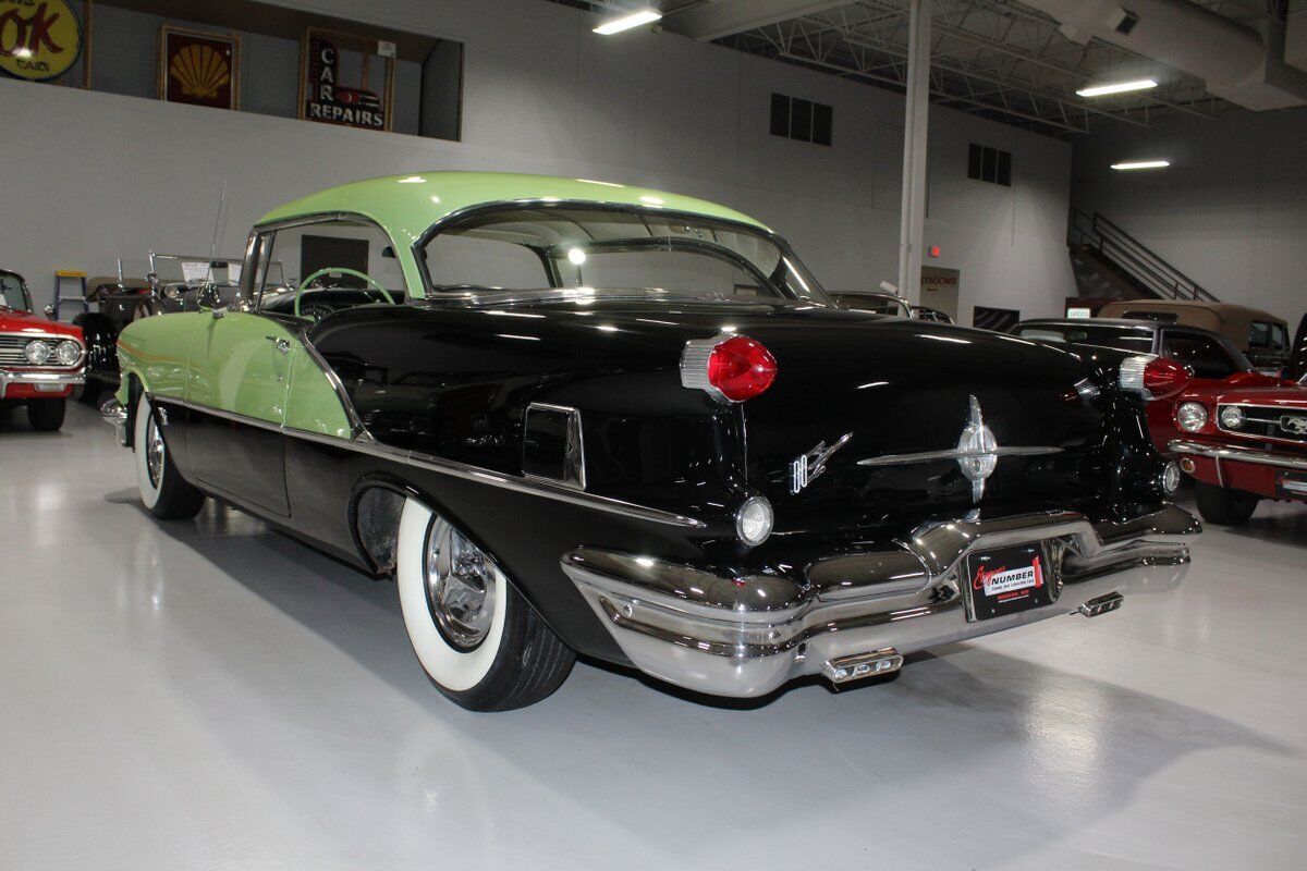 Oldsmobile-Eighty-Eight-1956-Black-Black-104369-35