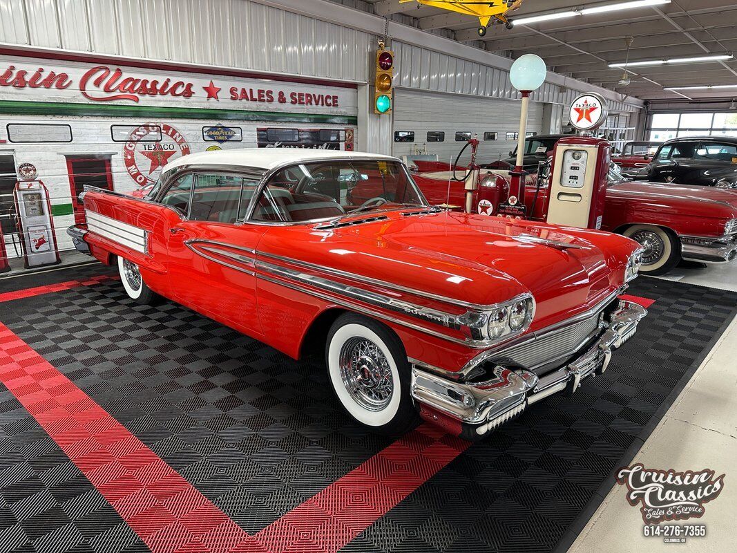 Oldsmobile-Eighty-Eight-1958-Red-Black-95043-1