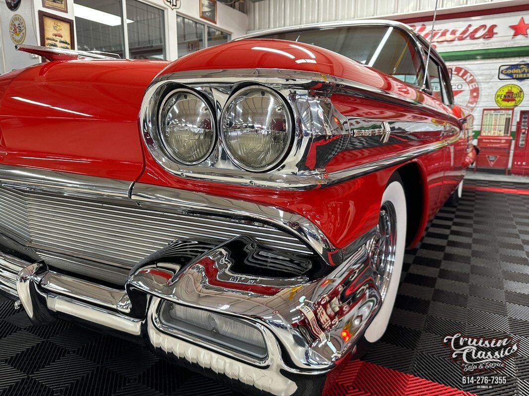 Oldsmobile-Eighty-Eight-1958-Red-Black-95043-10