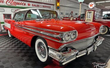 Oldsmobile-Eighty-Eight-1958-Red-Black-95043-2