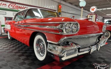 Oldsmobile-Eighty-Eight-1958-Red-Black-95043-3