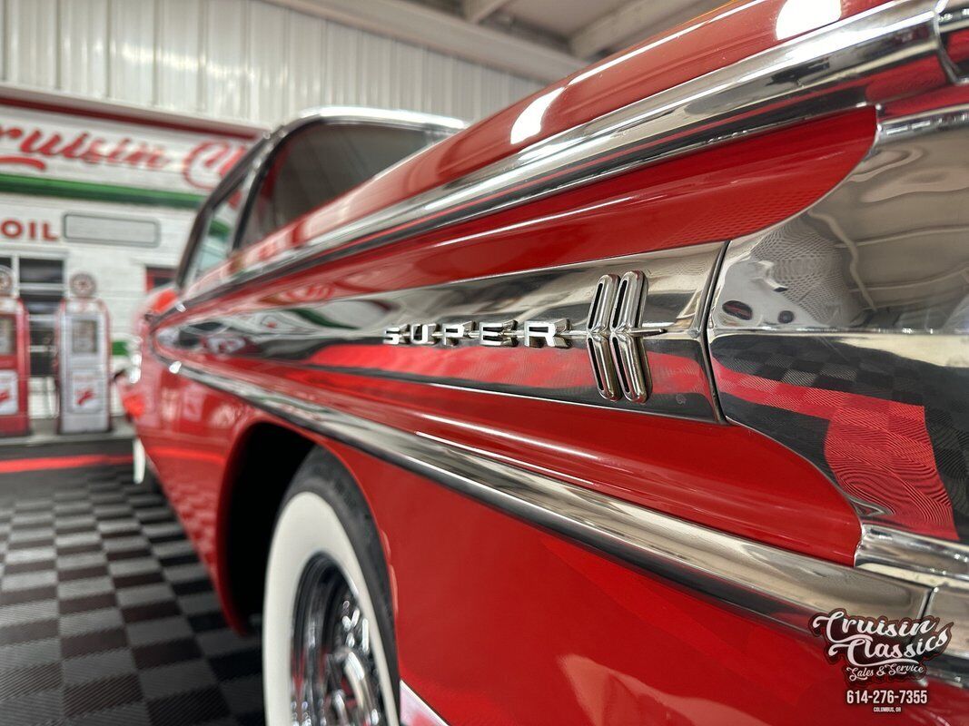 Oldsmobile-Eighty-Eight-1958-Red-Black-95043-5