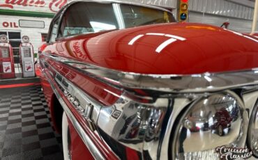 Oldsmobile-Eighty-Eight-1958-Red-Black-95043-7