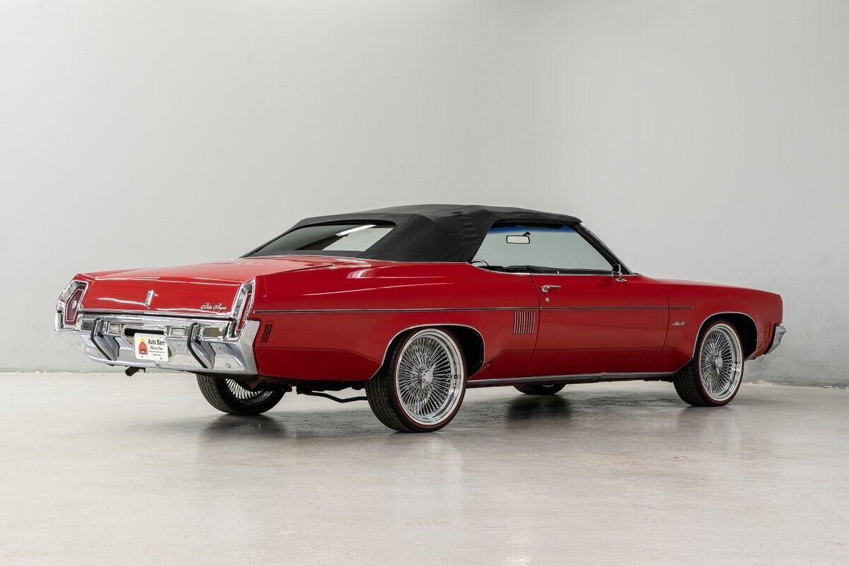 Oldsmobile-Eighty-Eight-1971-Red-Black-102520-6