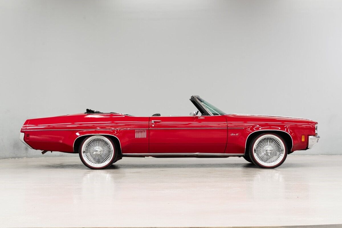 Oldsmobile-Eighty-Eight-1971-Red-Black-102520-7